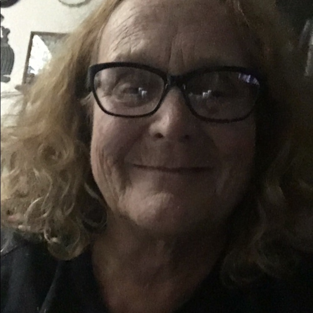 Meet your Posher, Marcia